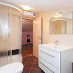 In With Sauna *