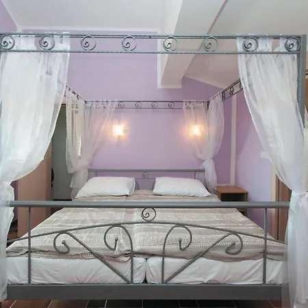 Holiday home 4 Bedroom Lovely In